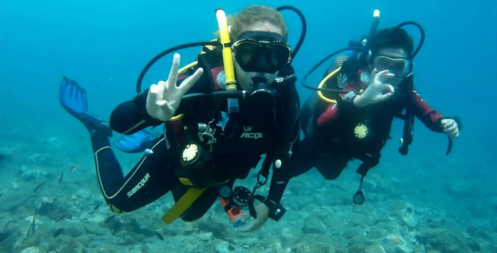 Buceo Yoga y Arte Motril