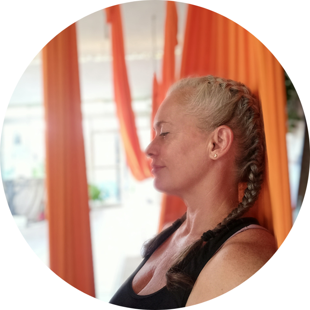 Agata Amgros - Yoga y Arte Motril